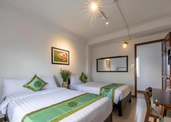 Charming Riverside Hotel